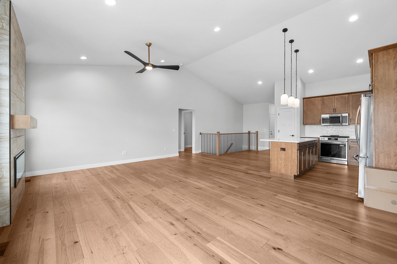 1867 Redbud Circle 103 Property Photo 24