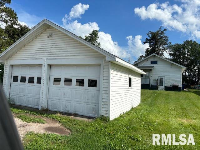712 Roosevelt Avenue Property Photo 3