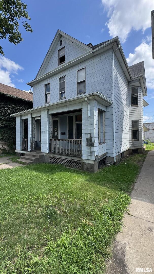 1815 W 3rd Street Property Photo 2