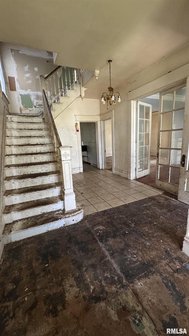 1815 W 3rd Street Property Photo 3