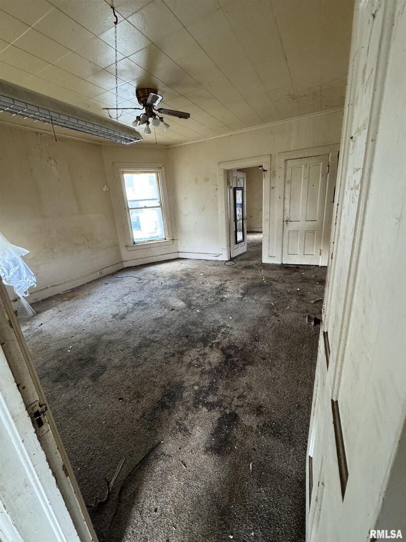 1815 W 3rd Street Property Photo 14