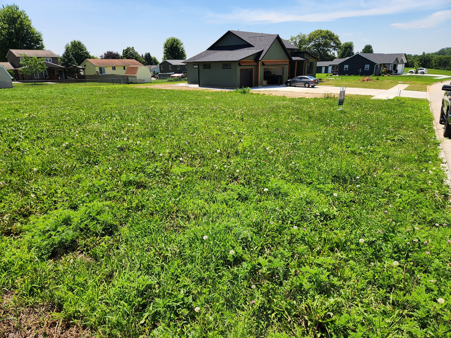 1813 Zara Trace Property Photo 1