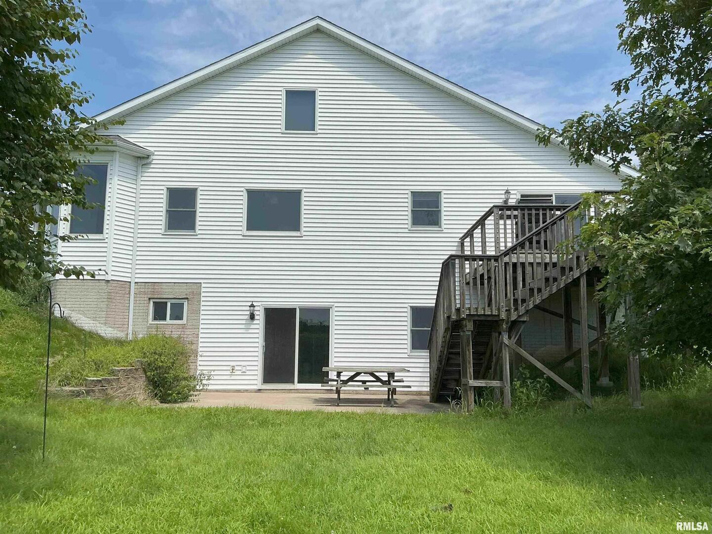 1808 106th Avenue Property Photo 4