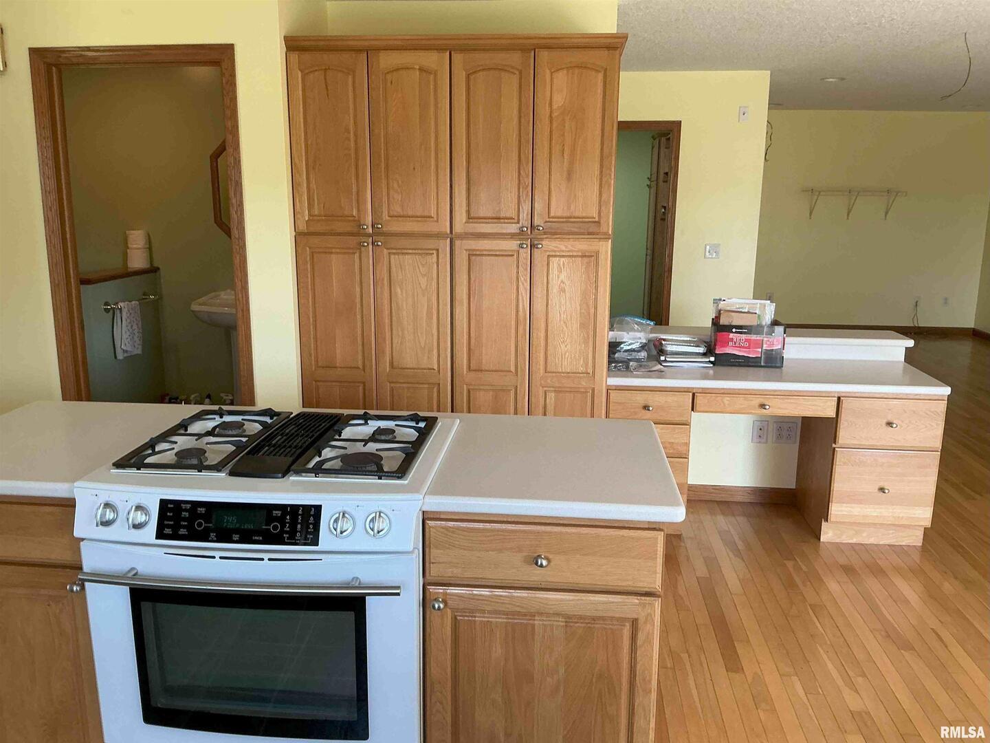 1808 106th Avenue Property Photo 7