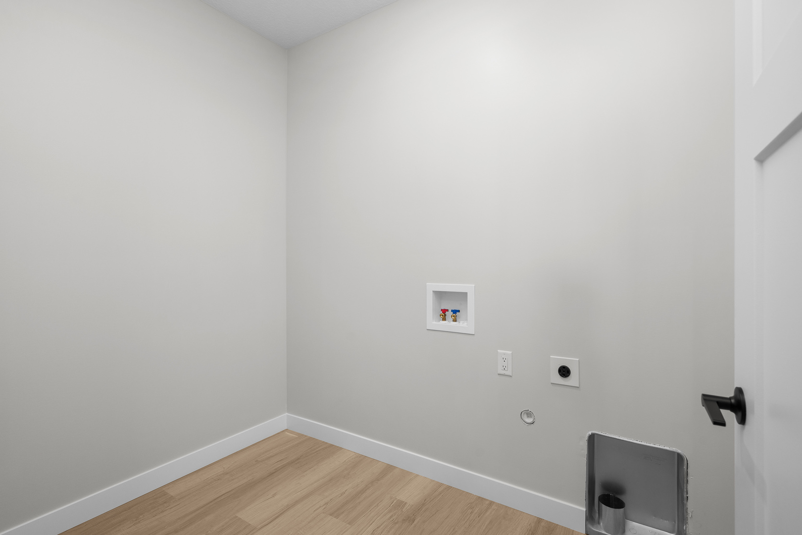 1210 Eagle's Crest Drive Property Photo 22
