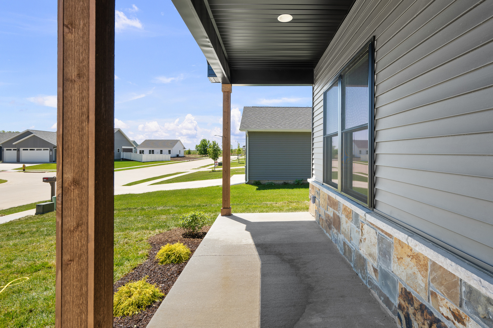 1210 Eagle's Crest Drive Property Photo 39