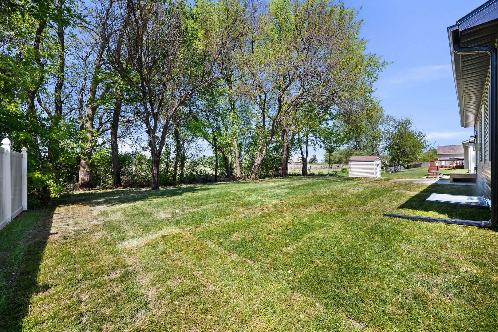 1210 Eagle's Crest Drive Property Photo 40