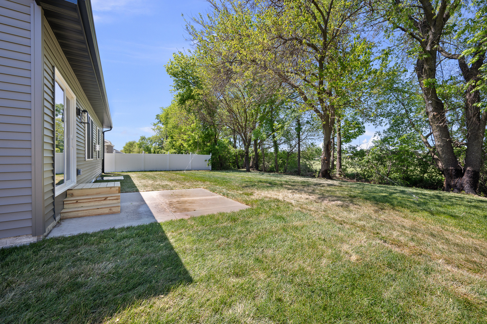 1210 Eagle's Crest Drive Property Photo 42