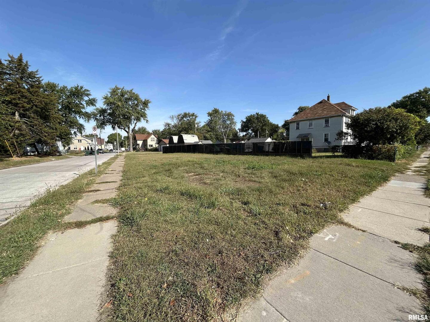 2736 ROCKINGHAM Road Property Photo 1