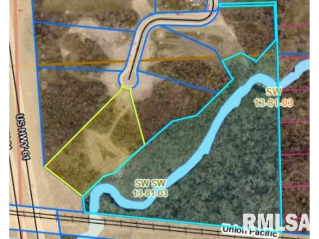 302 Silver Creek Road Property Photo 2