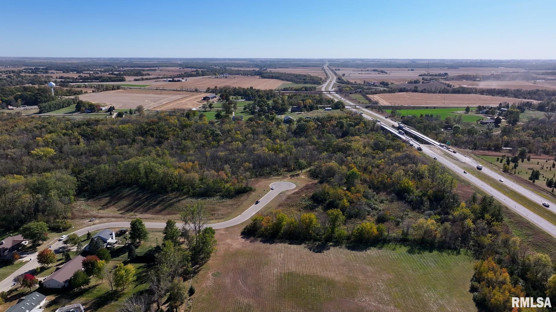 302 Silver Creek Road Property Photo 4