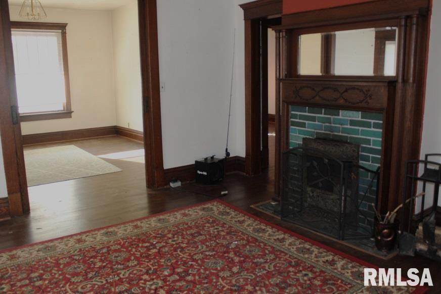 714 S Main Street Property Photo 11