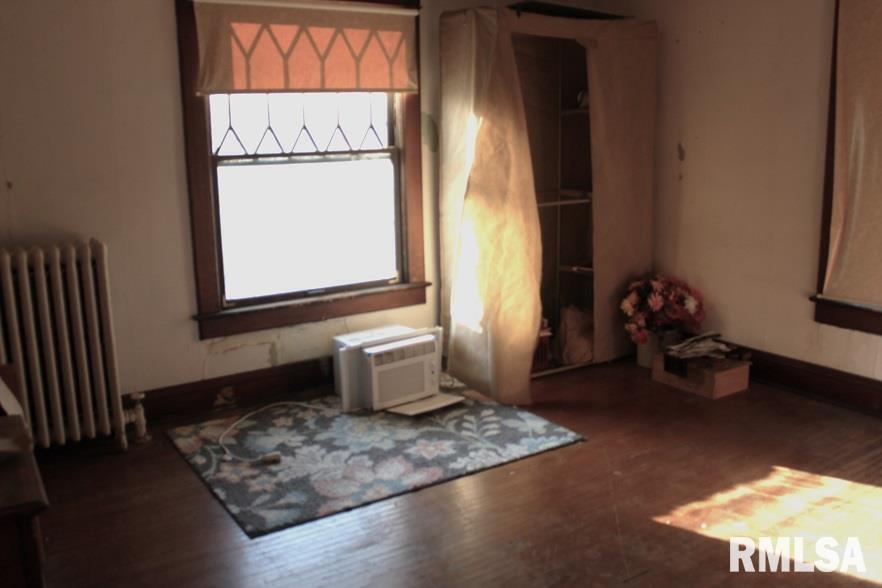 714 S Main Street Property Photo 23