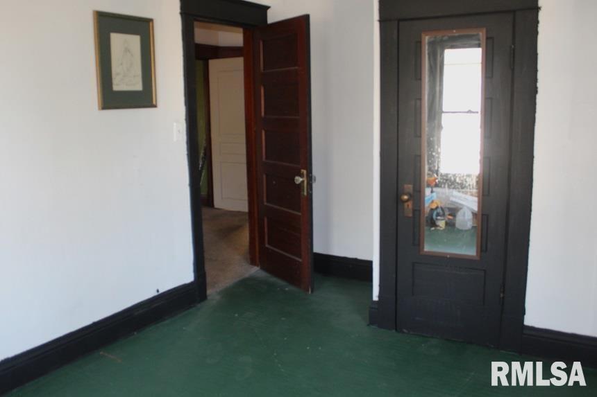 714 S Main Street Property Photo 25