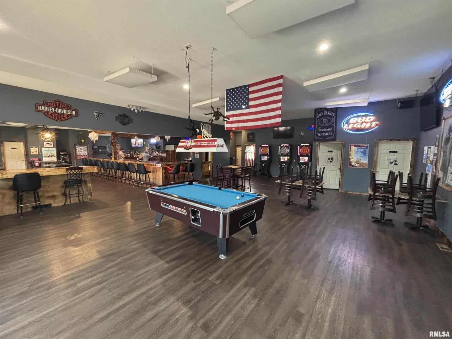 312 S Washington Boulevard Property Photo 4