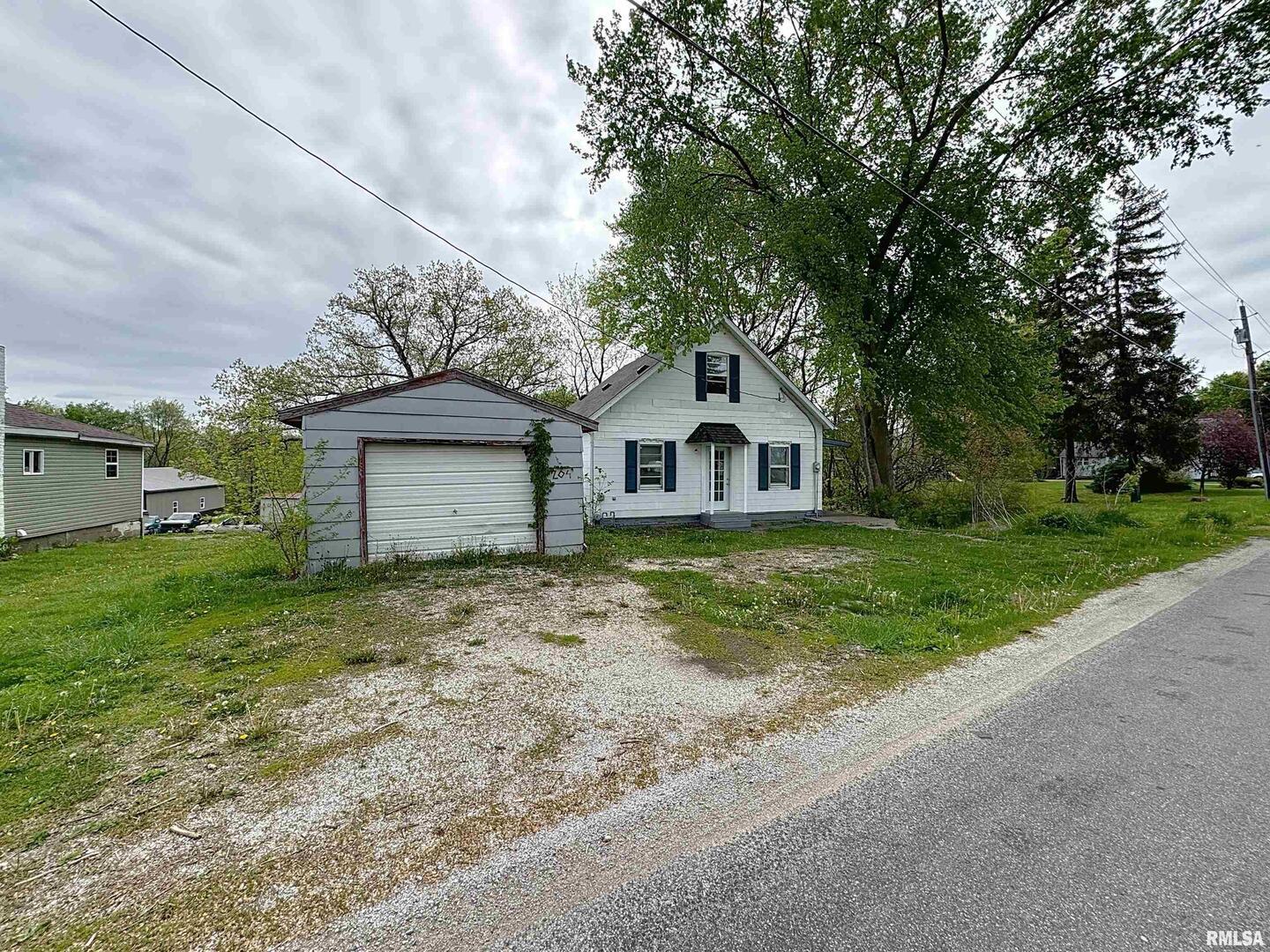 204 Main Avenue Property Photo 2