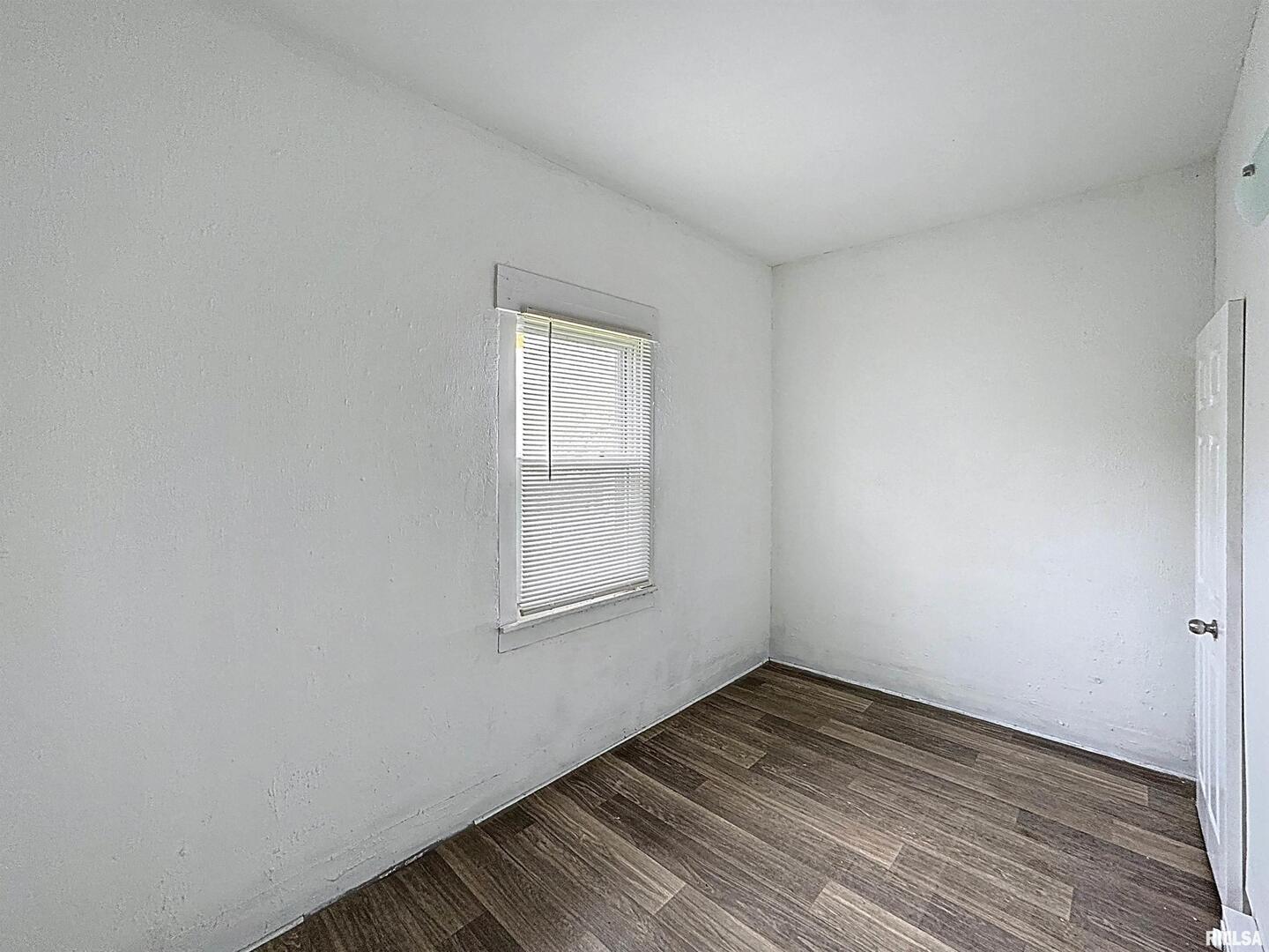 204 Main Avenue Property Photo 14