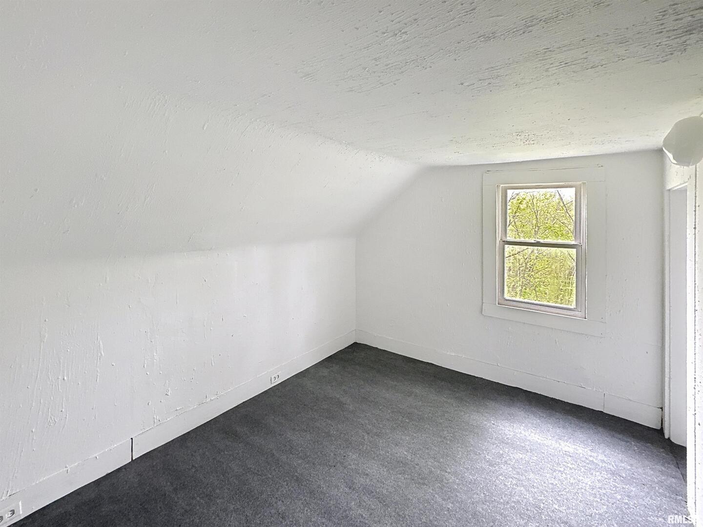 204 Main Avenue Property Photo 23