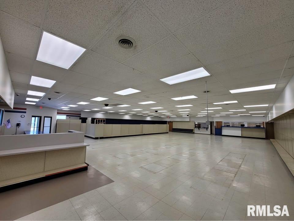 500 Green Park Avenue Property Photo 4