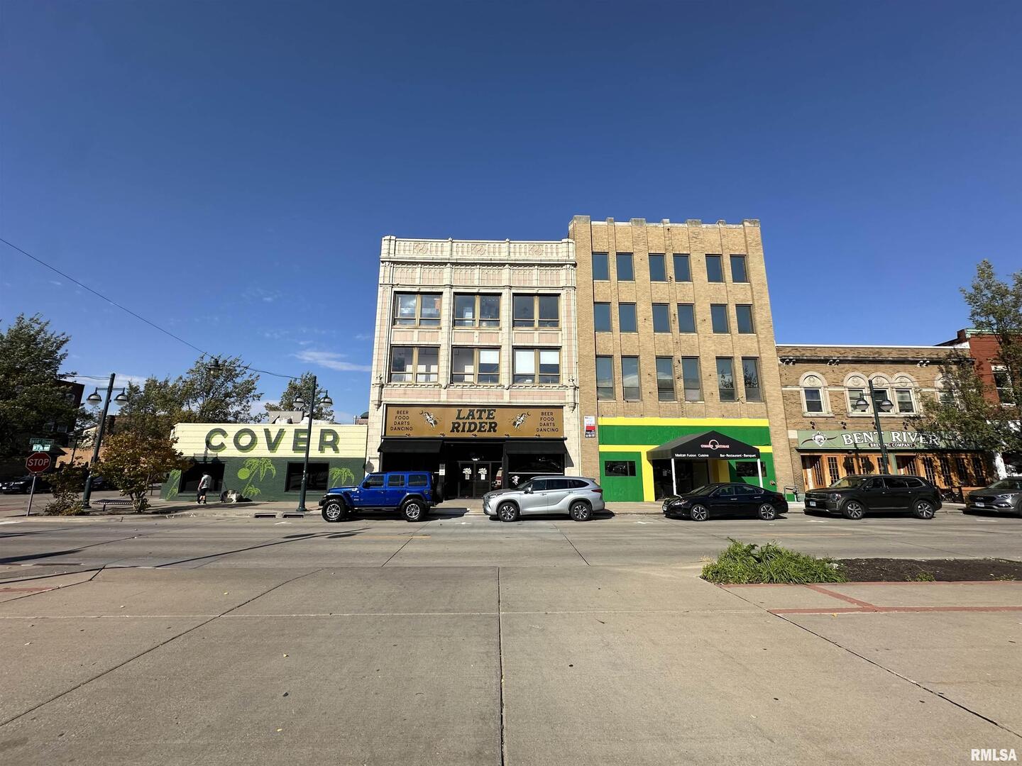 1405 5th Avenue Property Photo 2