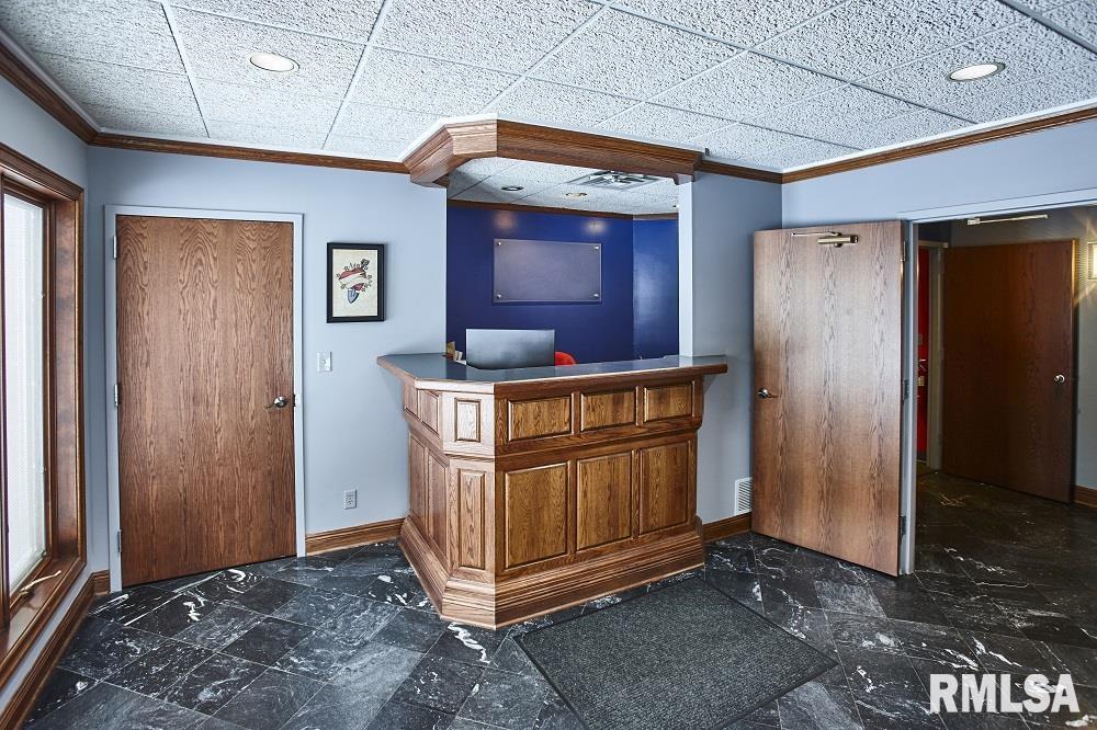 824 17th Street Property Photo 3