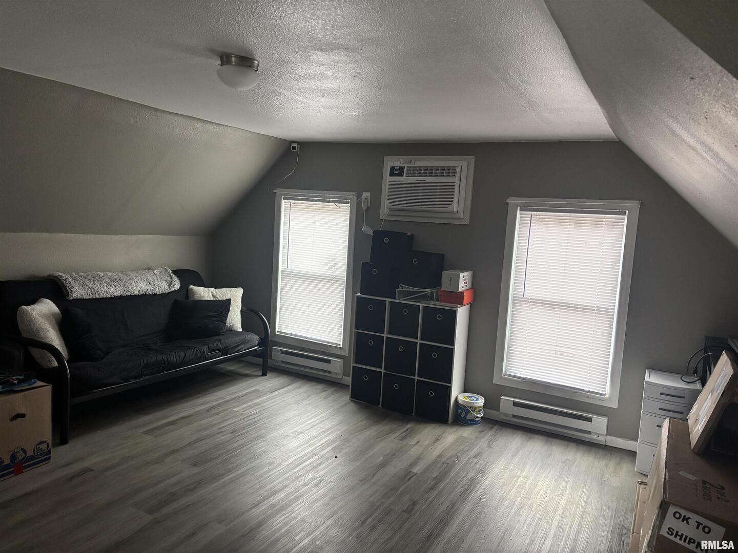 510 2nd Street Property Photo 15