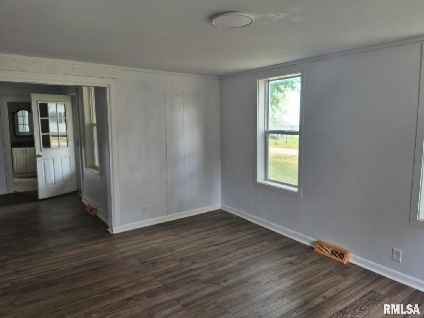 221 Mckinley Street Property Photo 13
