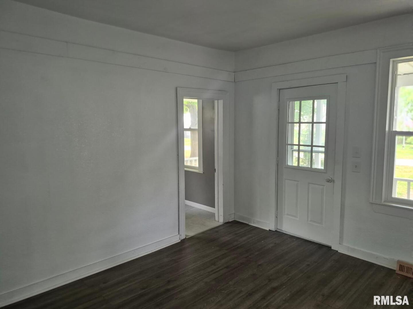221 Mckinley Street Property Photo 19