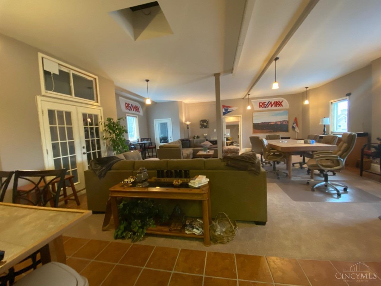 S 15 D Street Property Photo 31