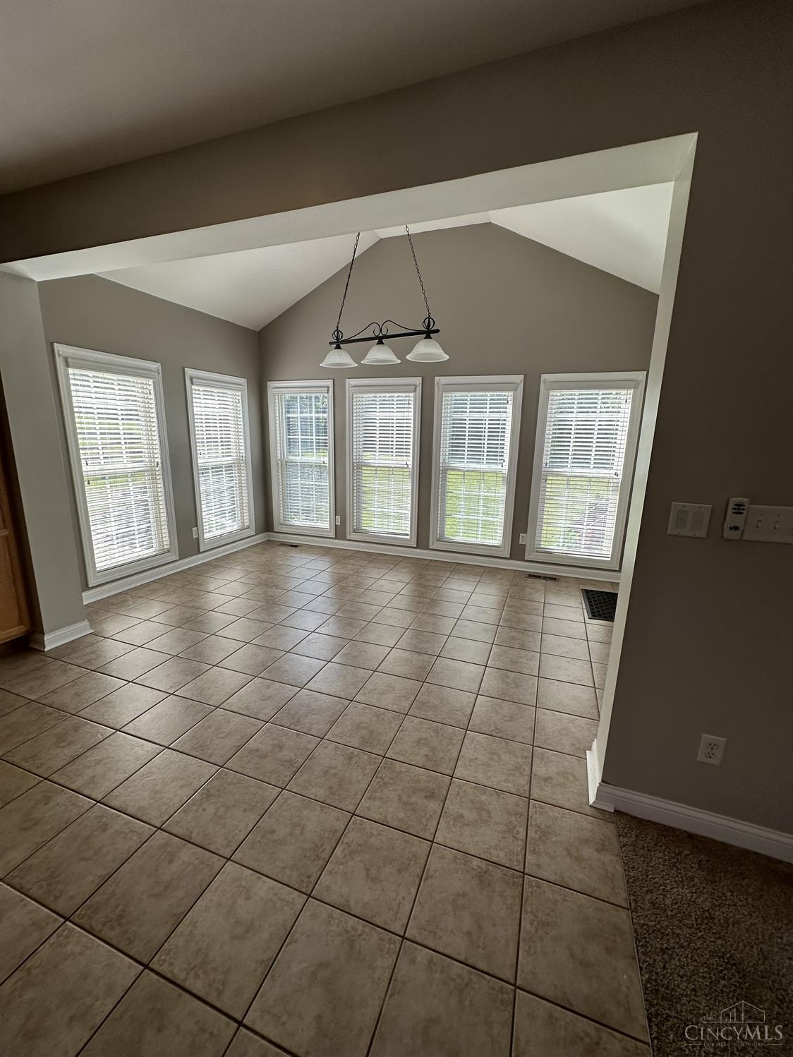 5089 Springleaf Drive Property Photo 14