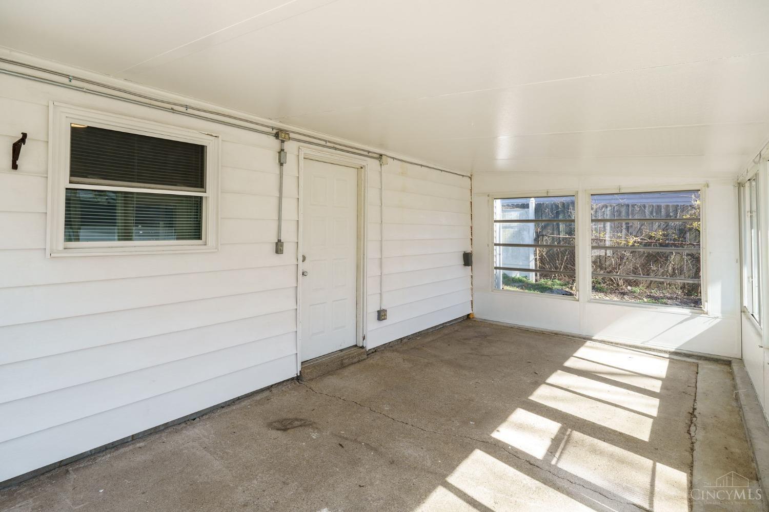 3471 Springdale Rd Property Photo 27