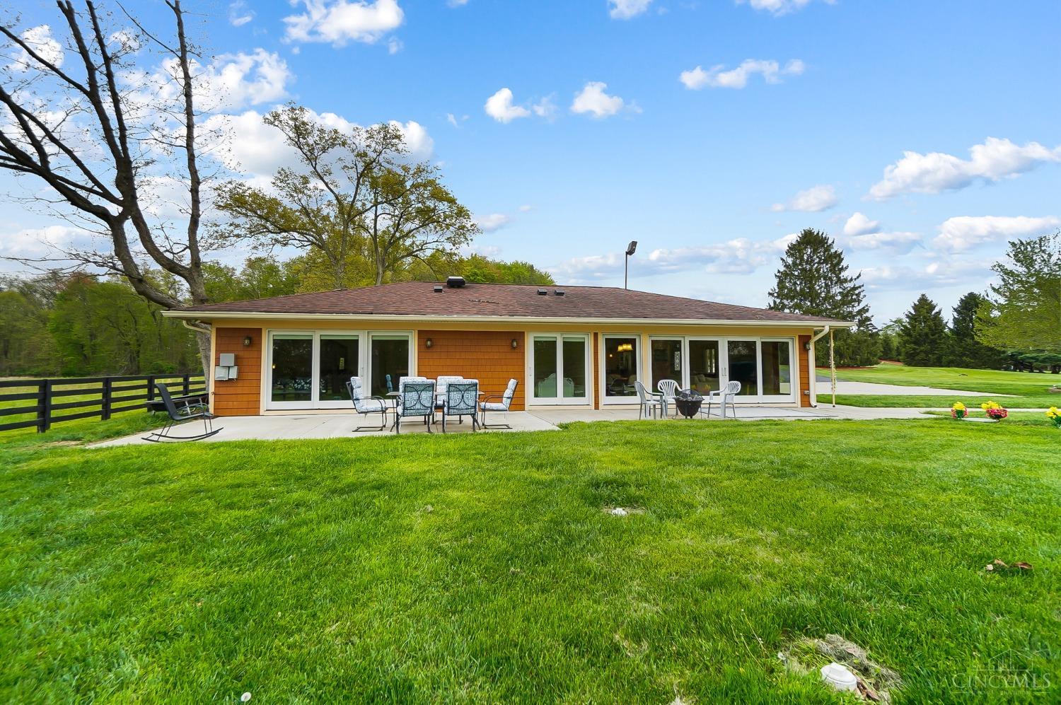 10442 Konstantine Ln Property Photo 17