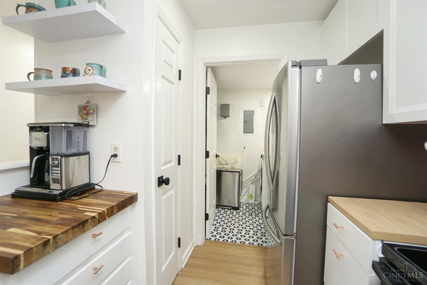 12160 Regency Run Ct Property Photo 14