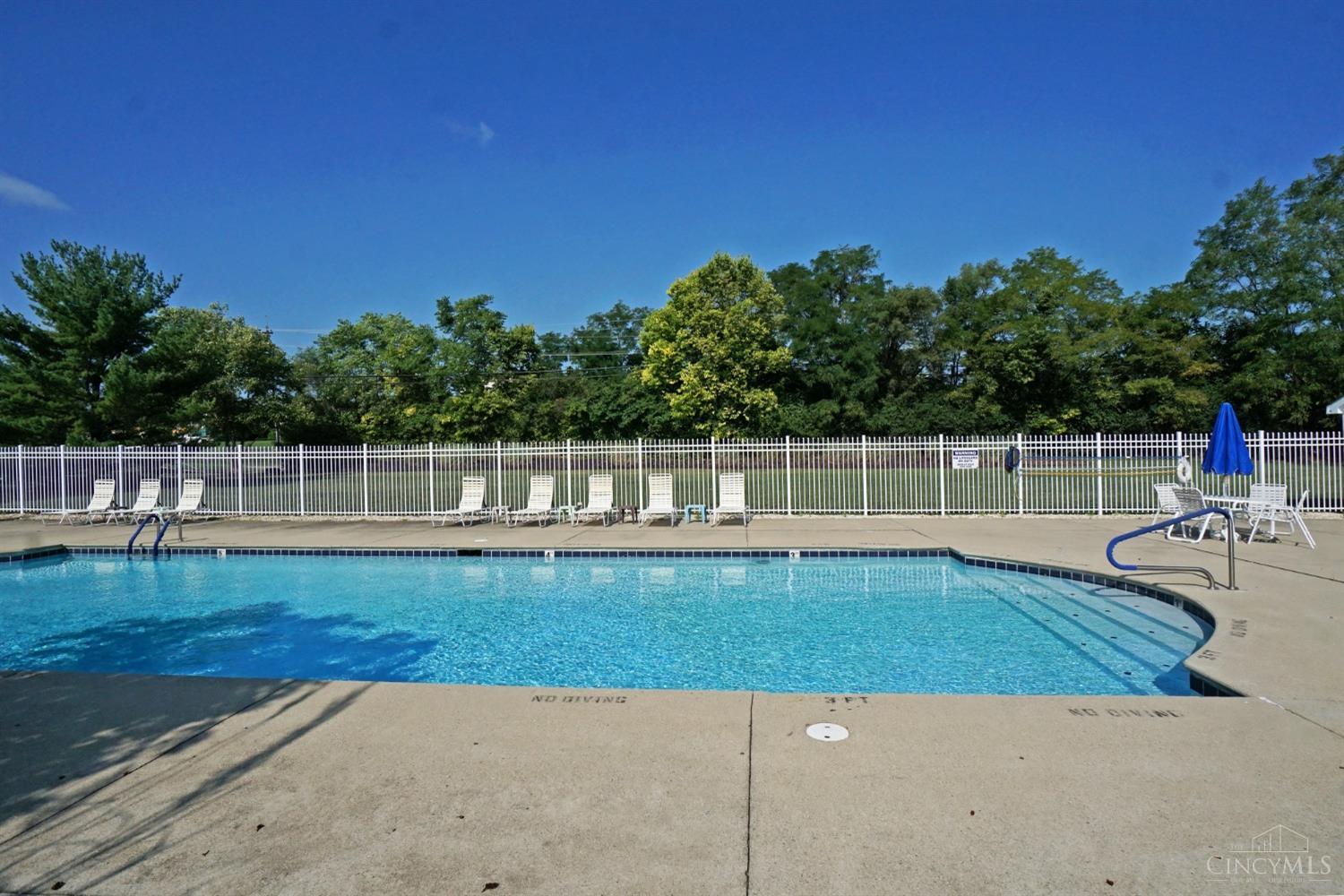 12160 Regency Run Ct Property Photo 28