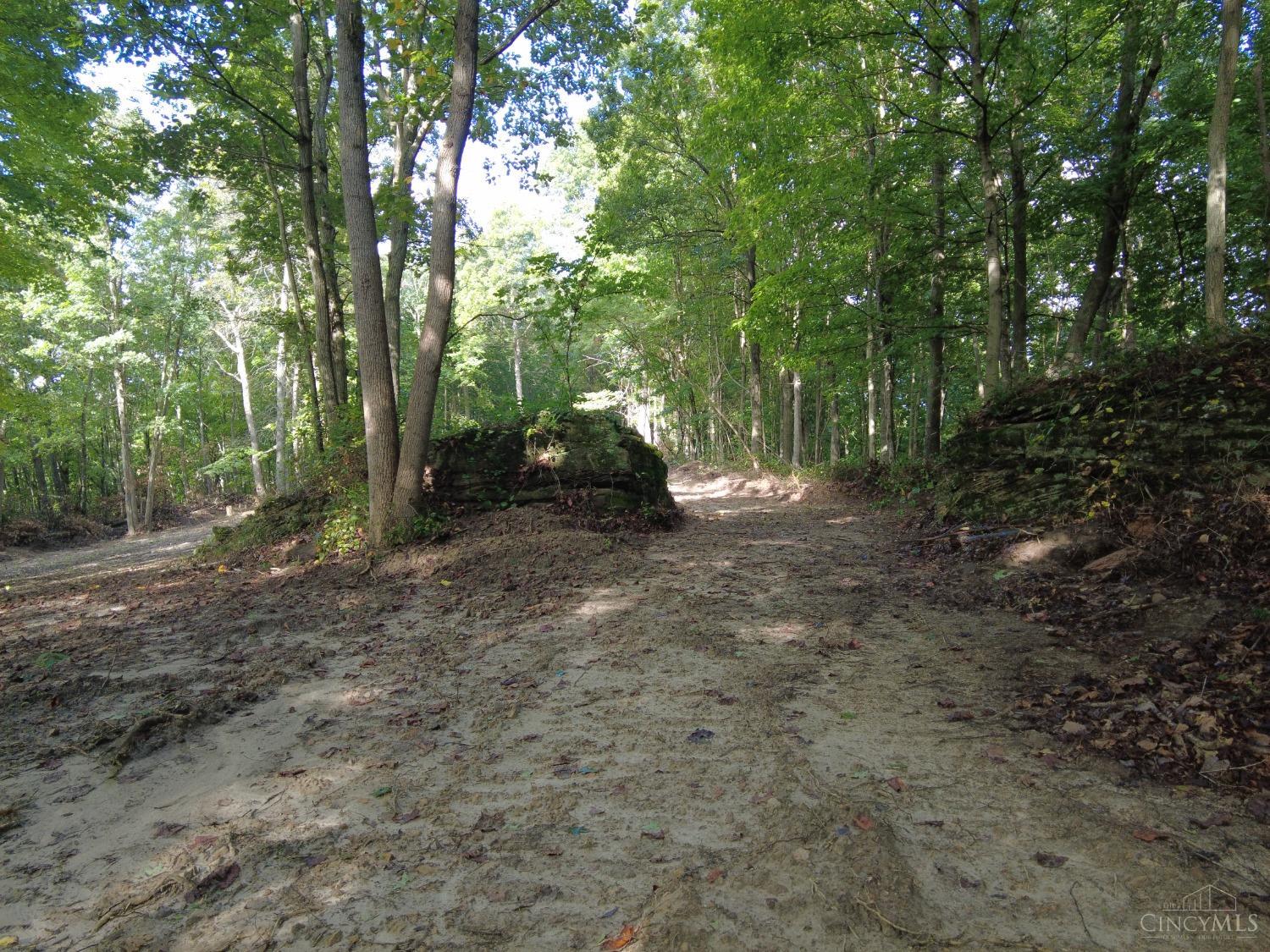 159 Twin Valley Rd Property Photo 11
