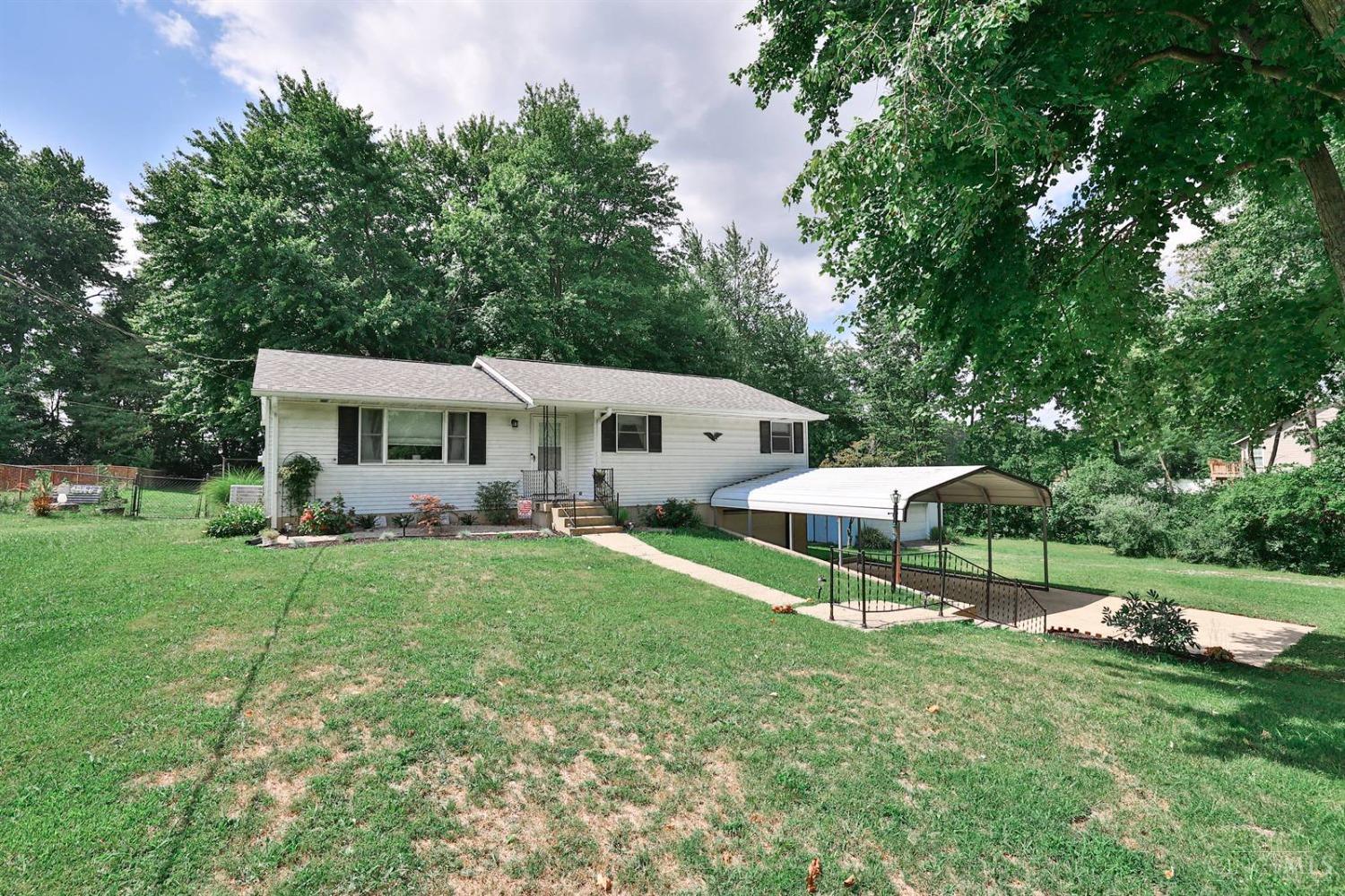 1006 Lorelei Dr Property Photo 1