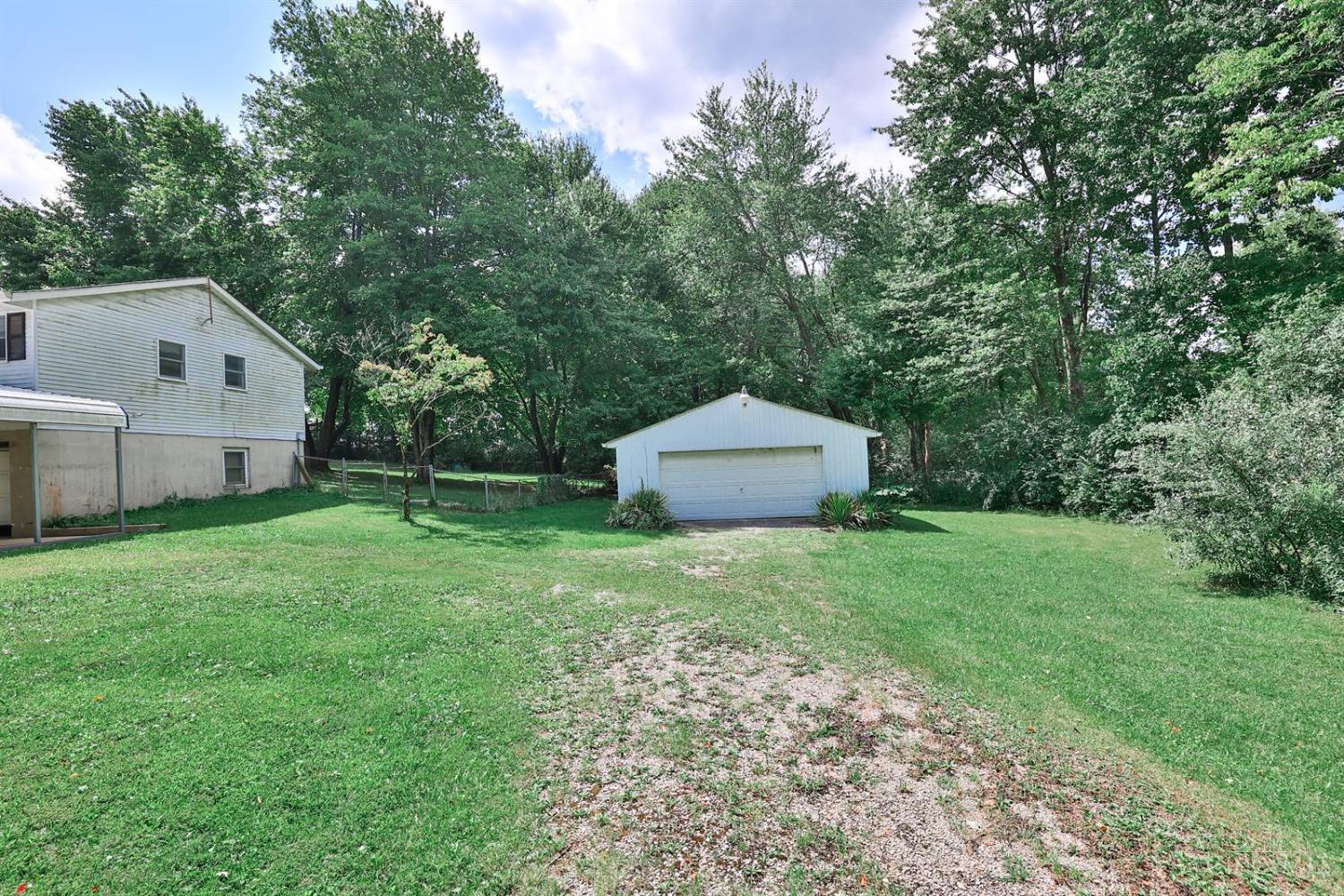 1006 Lorelei Dr Property Photo 4