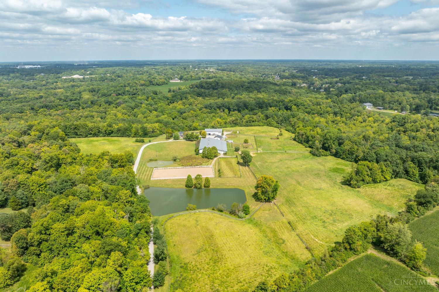 3476 Twin Bridges Rd Property Photo 2