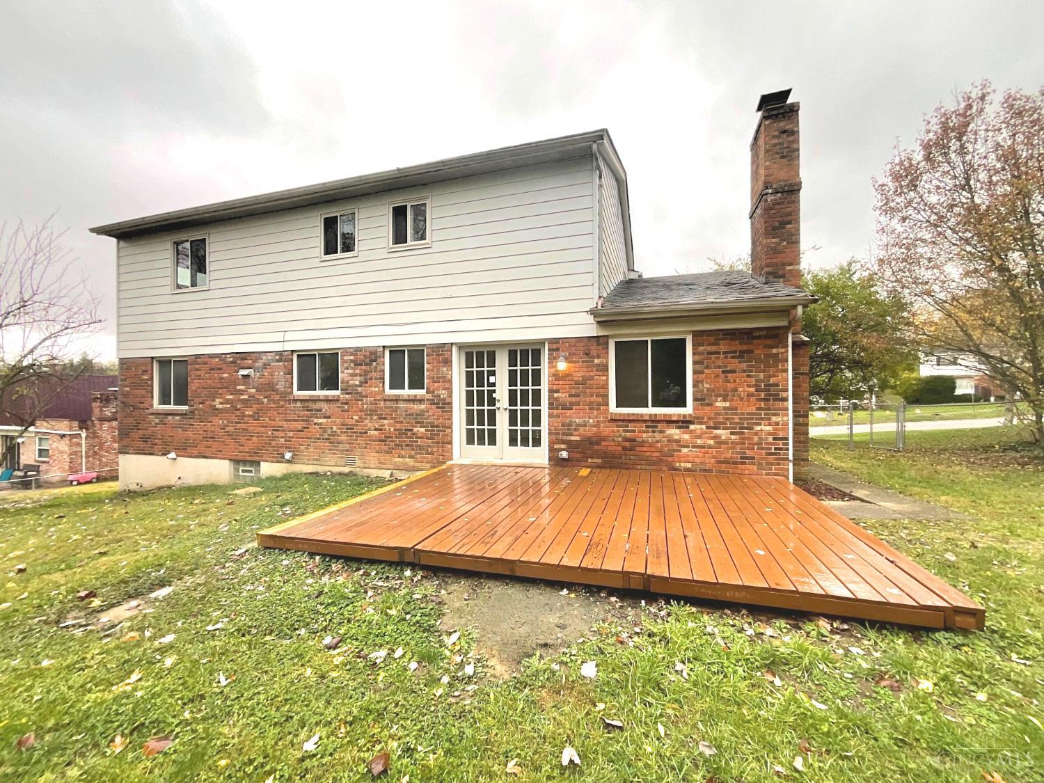 4384 Airymont Ct Property Photo 6