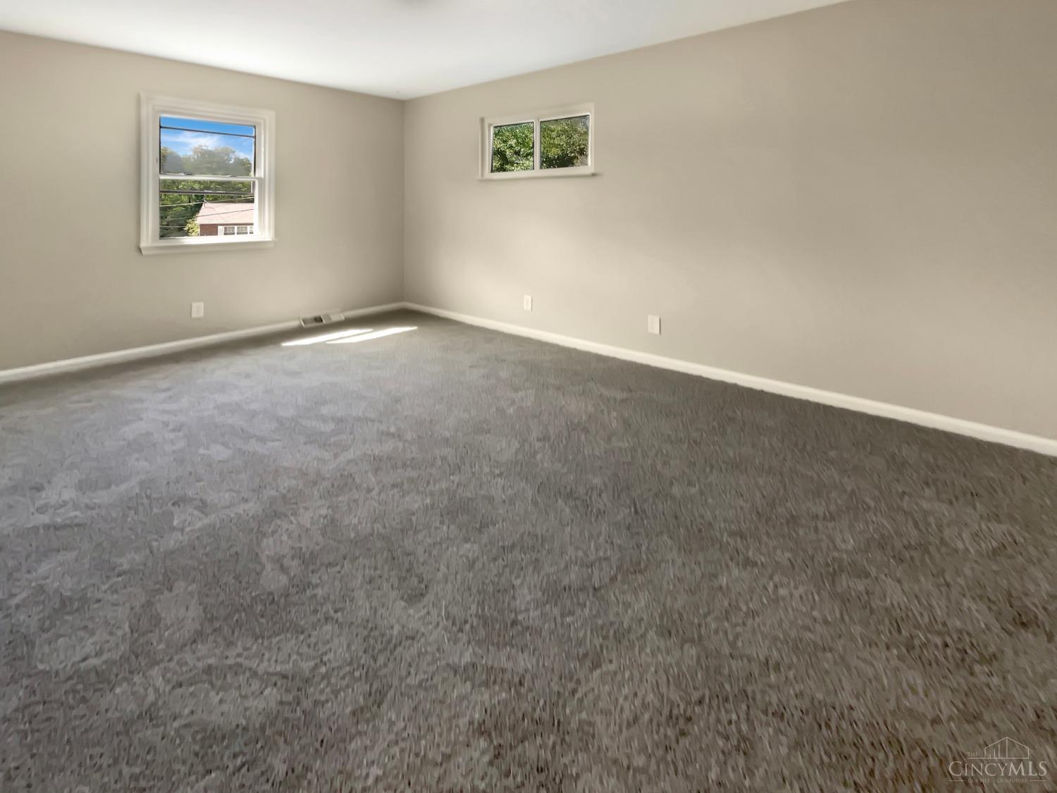 4384 Airymont Ct Property Photo 17