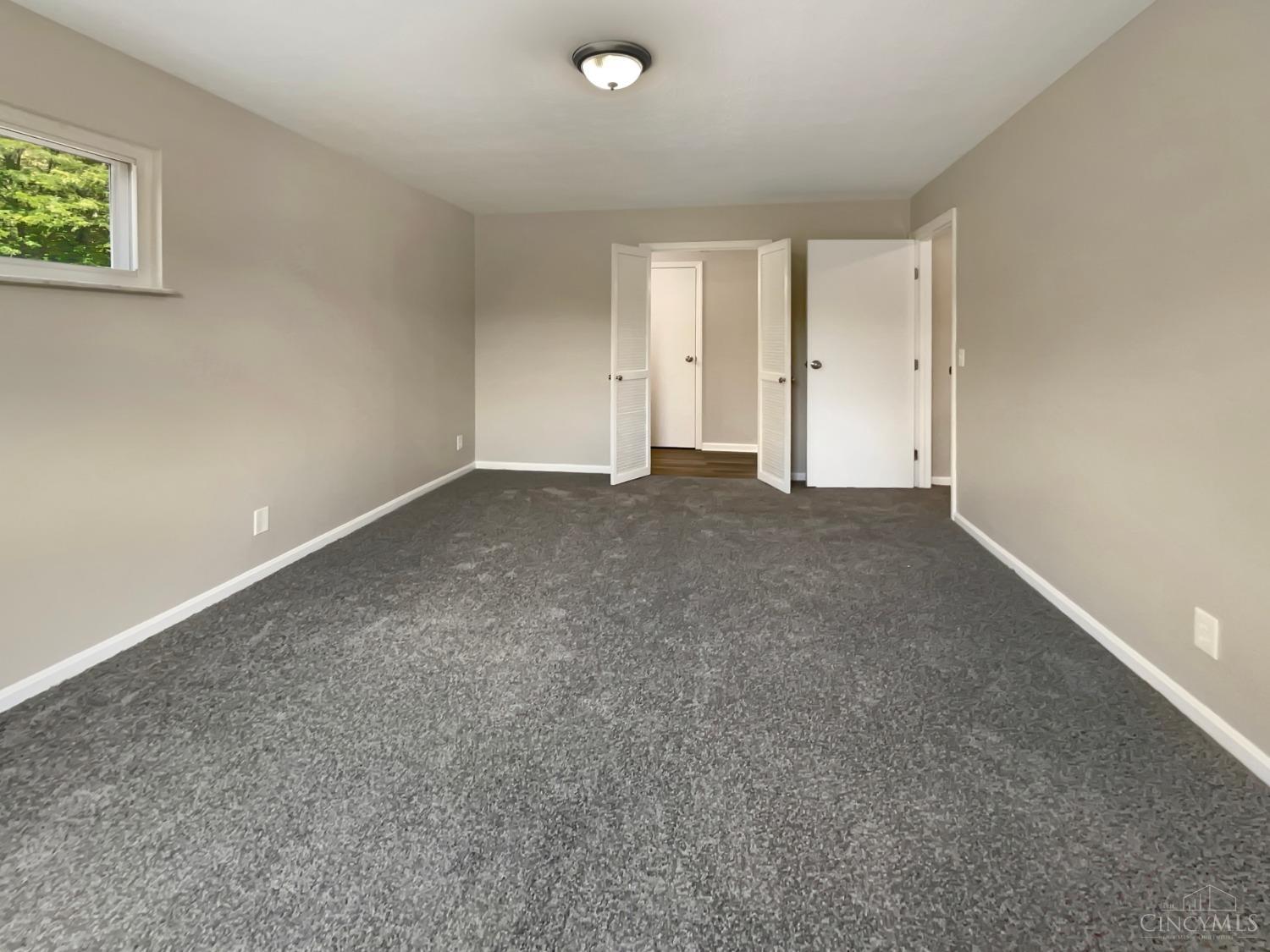 4384 Airymont Ct Property Photo 19