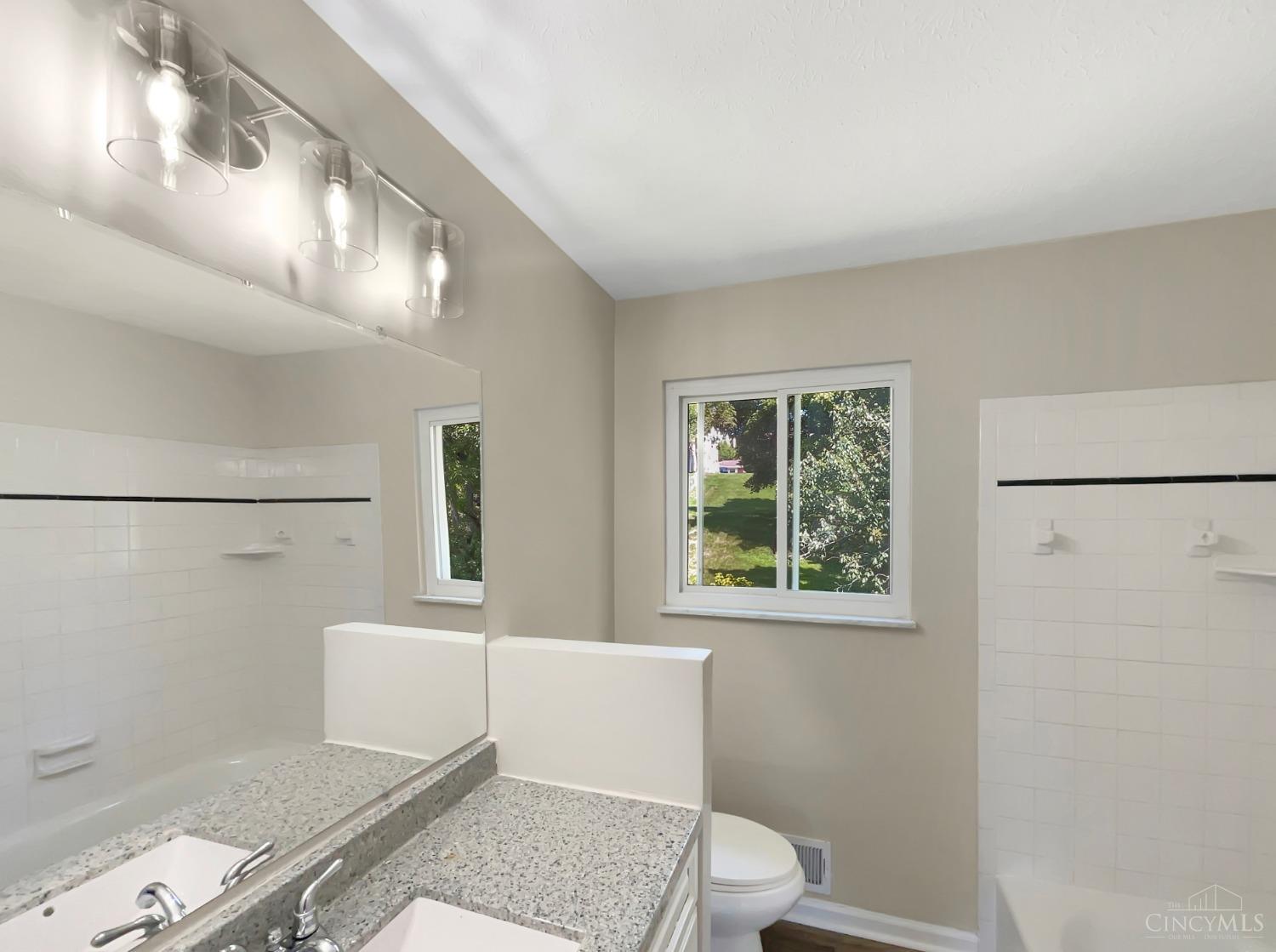 4384 Airymont Ct Property Photo 21