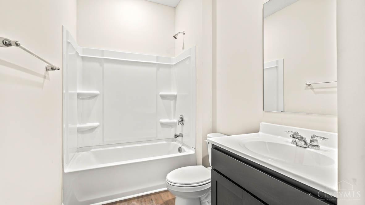 3691 Heritage Farm Ln Property Photo 7