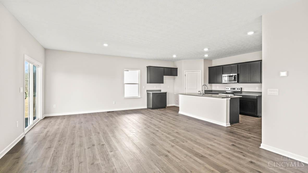 3691 Heritage Farm Ln Property Photo 15