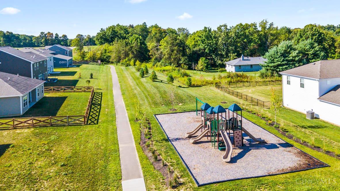 3691 Heritage Farm Ln Property Photo 28