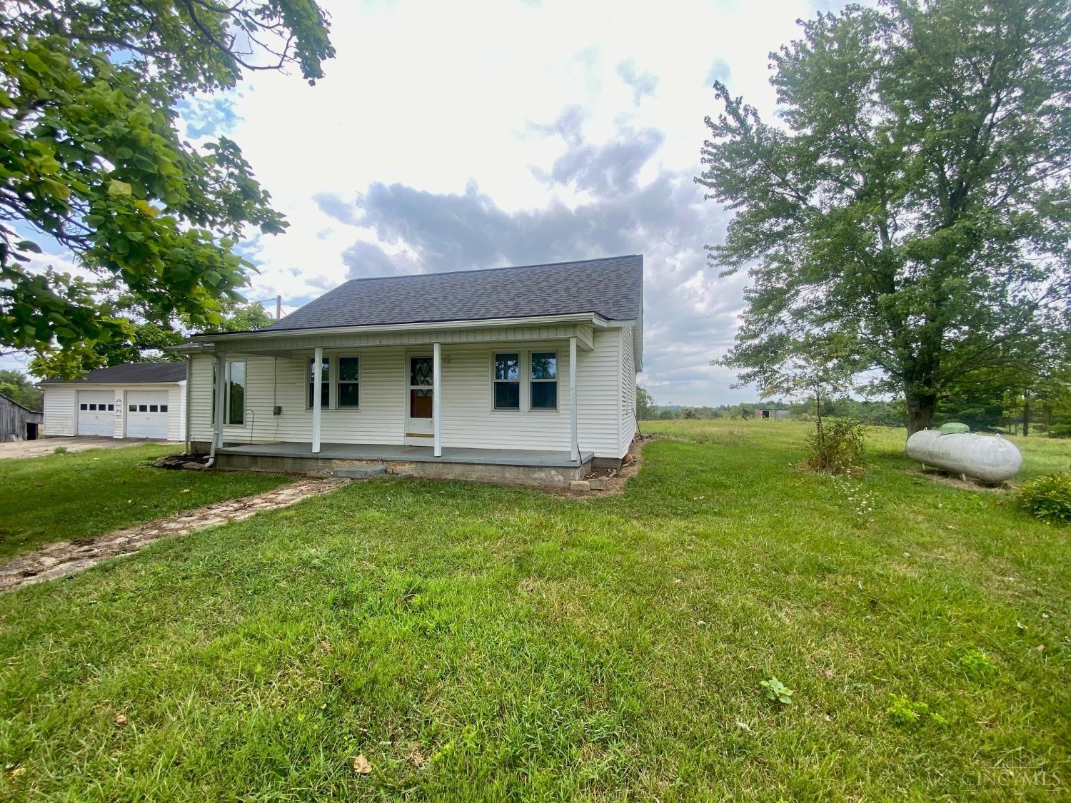 10242 Hickory Ridge Rd Property Photo 1