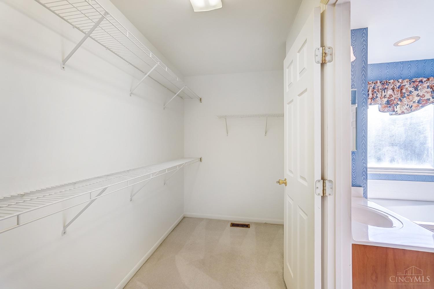 7208 Glenn Moor Dr Property Photo 41