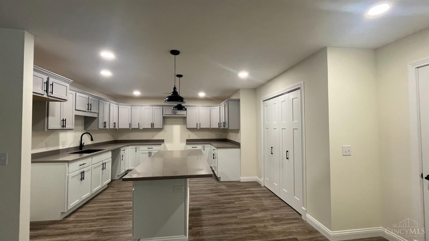 7619 Pea Ridge Road Property Photo 6
