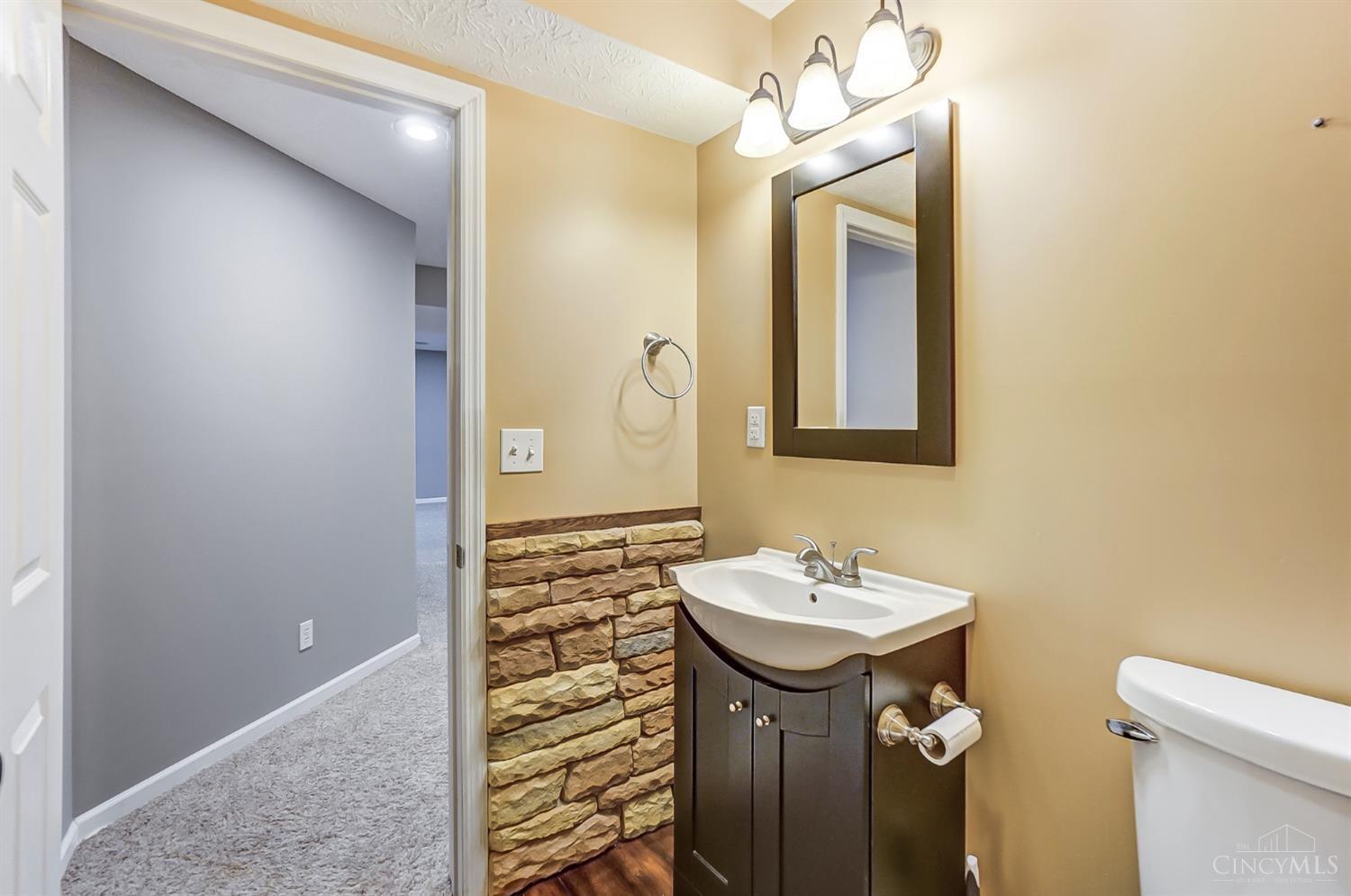 830 Birch Grove Property Photo 41