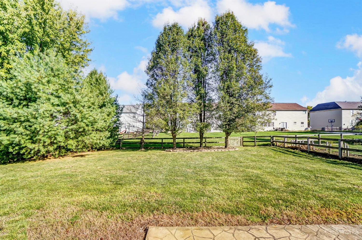 830 Birch Grove Property Photo 45